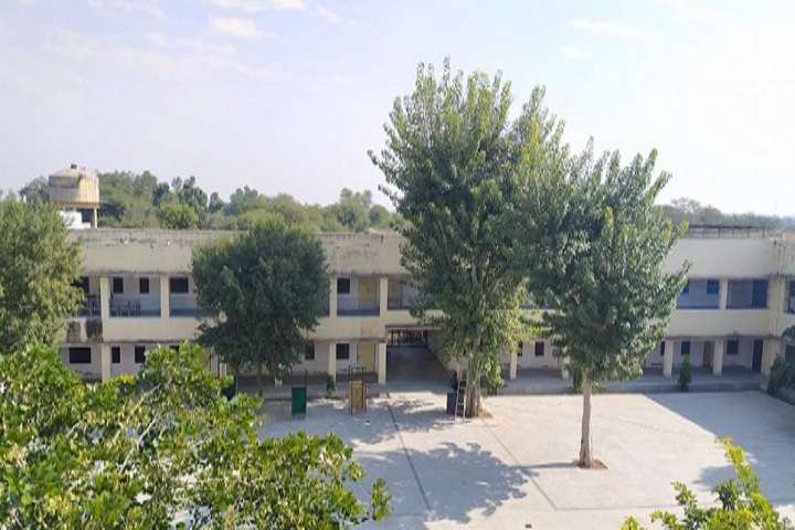 https://cache.careers360.mobi/media/colleges/social-media/media-gallery/22574/2021/4/8/Campus View of Government PG College Behror_Campus-View.jpg